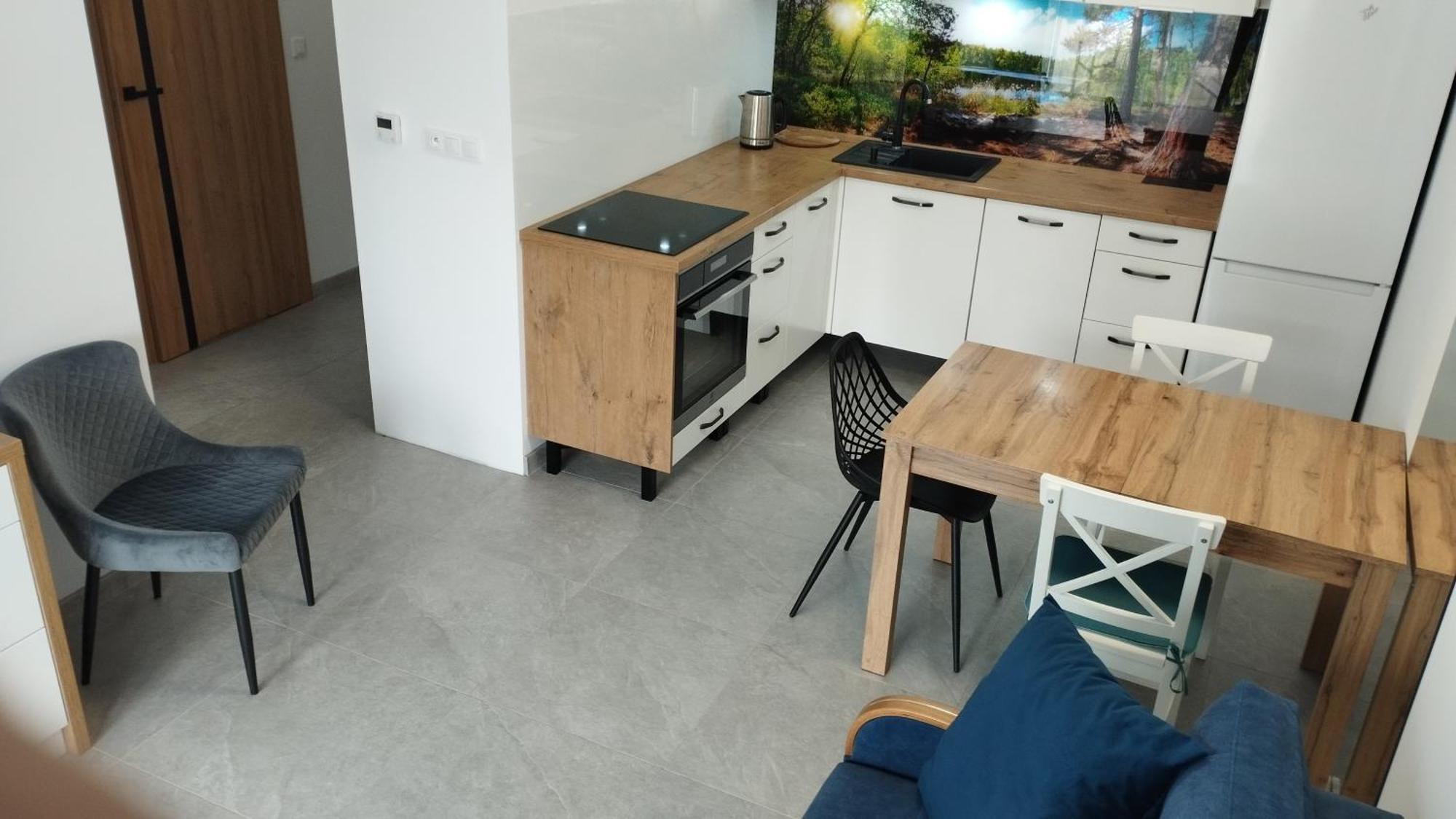 Platinum Apartment Pila Bagian luar foto